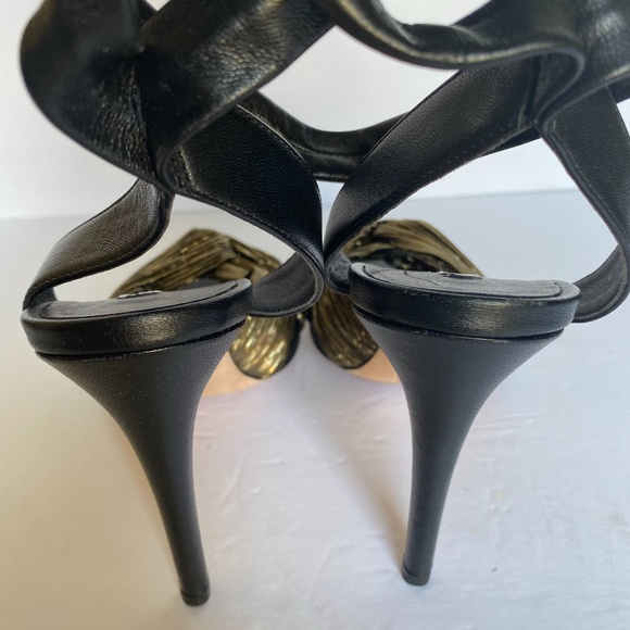 Veronica Beard Black Gold Leather Calida Sandals - Picture 6 of 10